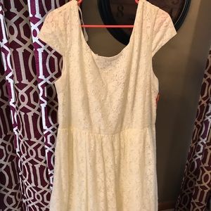 18W dress with elastic waistband and zipper